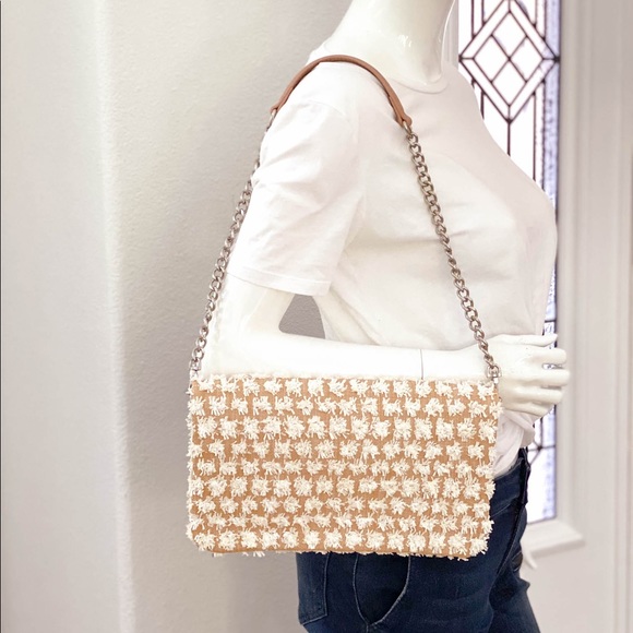 Express fold over shoulder/clutch bag - Picture 2 of 11